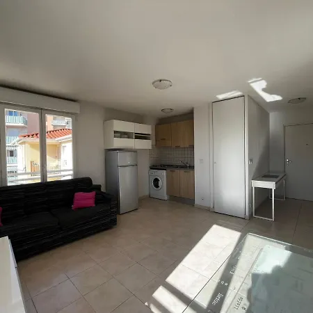 Apartment Appartement A Deux Pas De Monaco Avec Vue Mer